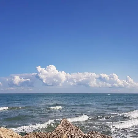 Appartamento Riviera Del Conero, 4 Camere, 14 Letti