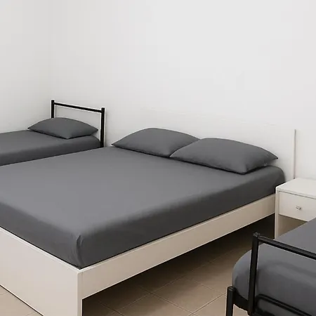 Appartamento Riviera Del Conero, 4 Camere, 14 Letti *